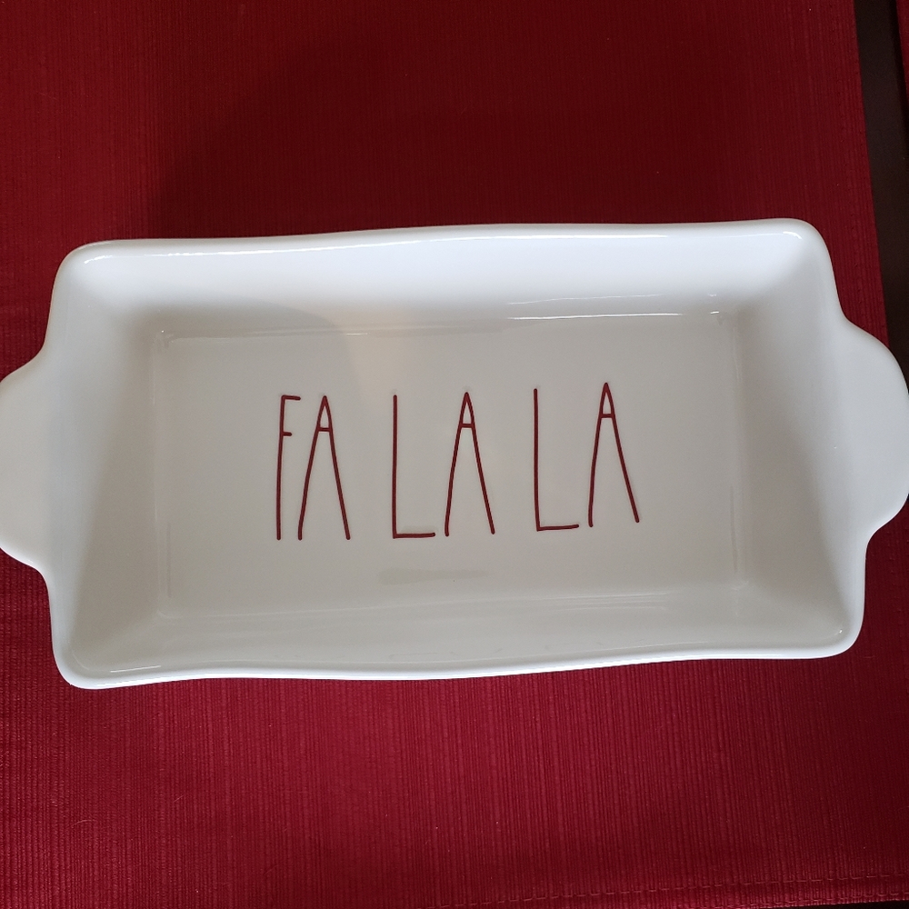 Rae Dunn baking pan